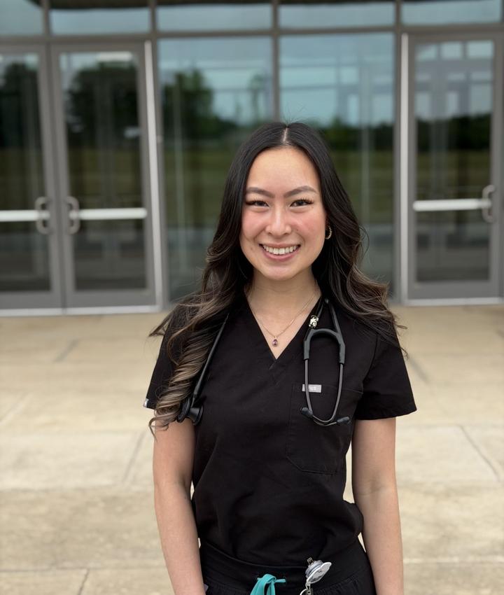 Amanda Chan DVM